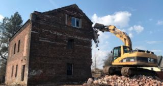 Демонтаж кирпичного дома Ноябрьск, цена от 2979 руб.