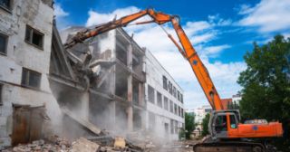 Промышленный демонтаж зданий Ноябрьск, цена от 2979 руб.